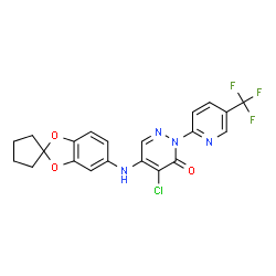 ChemSpider 2D Image | 4-Chloro-5-(spiro[1,3-benzodioxole-2,1'-cyclopentan]-5-ylamino)-2-[5-(trifluoromethyl)-2-pyridinyl]-3(2H)-pyridazinone | C21H16ClF3N4O3